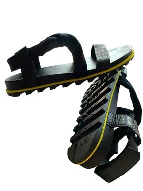 Sorel Roaming Decon Sandals Black Neon Chunky Platform Hiking Size 8 like New